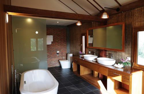 Sameakki Mean Chey Resort | Farmhouse Resort & Spa