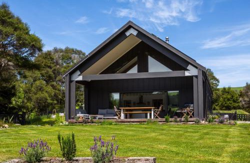 Martinborough House | Farmhouse Retreat