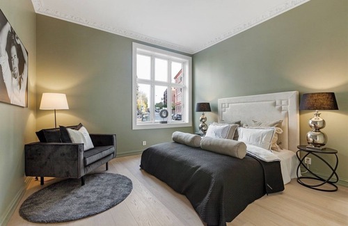 Majorstua Apartment | Fashionable Frogner Apartment - 3 bedrooms, walking distance to ALL amenities