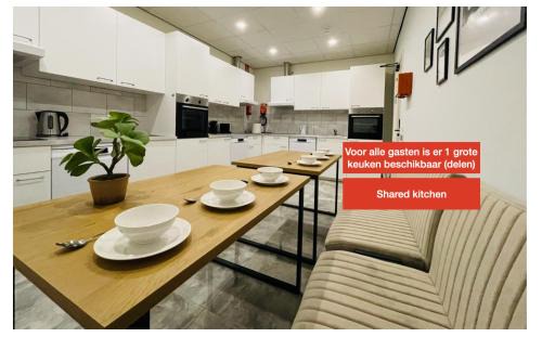 Raamsdonksveer Apartment | Fast Wifi, Kitchen Access Suite Maison Lux