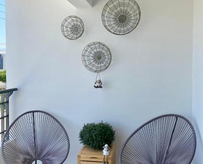 Livadia Apartment | Fat Cow Apartment 102