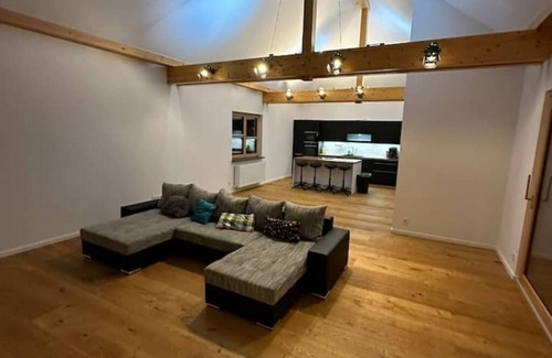 Buckow House | FEE Penthouse Berlin Buckow