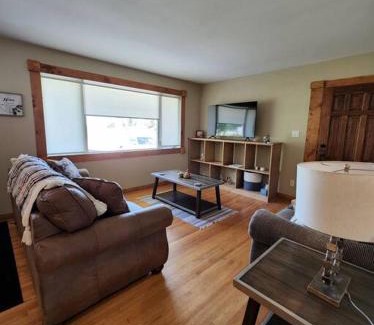 Town of Magrath House | Feel at home, Country style family house.