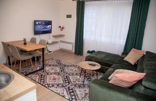 Novo Sarajevo Apartment | Feel@Home