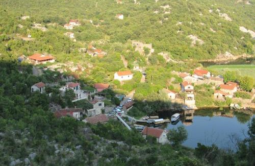 Karuc House | Feel the Karuch