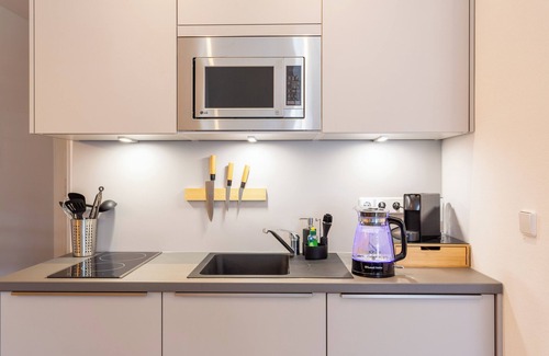 Mitte Apartment | FeelgooD Apartment COZY Leipzig City-Center with underground parking space