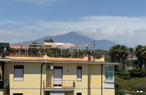 Capo Mulini Apartment | Felicita House - Etna and sea holiday