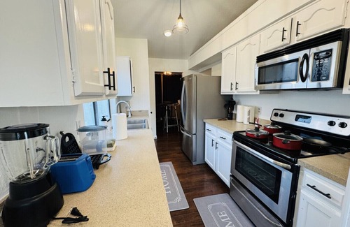 Wylie Apartment | Fenced Yard Fire pit Fireplace Pet Friendly