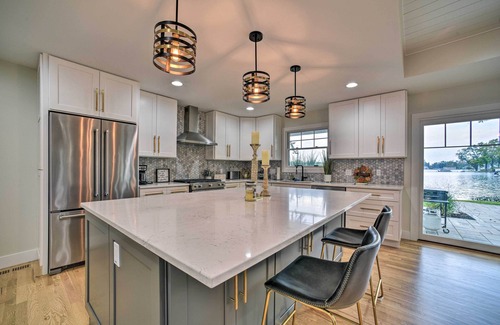 Lake Fenton House | Fenton Home w/Patio & All Sports Lake Access