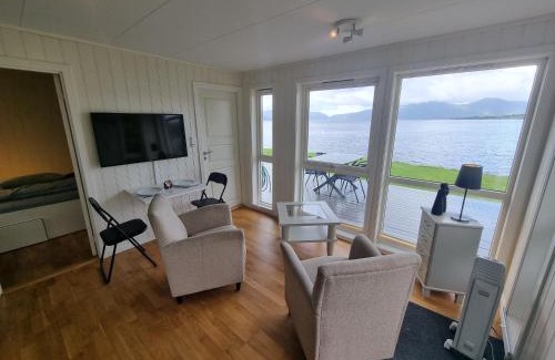 Fiksdal House | feriehus ved sjøen