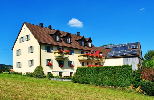 Friedenfels Apartment | Feriendomizil (61 m2) im Naturpark Steinwald mit Südbalkon