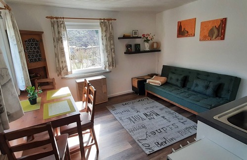 Gross Glienicke Apartment | Ferienhaus 36 qm mit 1 Schlafzimmer für Max. 3 Personen