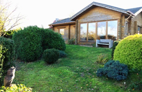 Luhmannsdorf Apartment | Ferienhaus an der Wiese