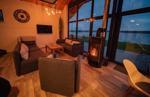 Lobnitz House | Ferienhaus "Chalet100"