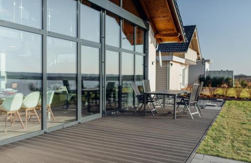 Lobnitz House | Ferienhaus "Chalet100"