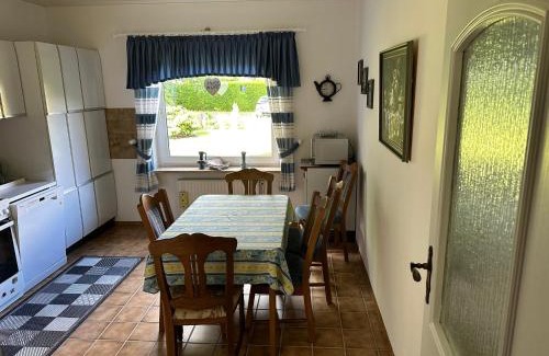 Hage House | Ferienhaus Gisela - Ganzes Haus - Haustiere Willkommen - Hage - Nordsee