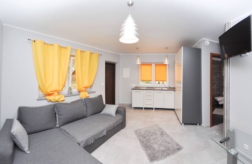 Jaroslawiec Apartment | Ferienhaus Holiday Home Domki Raj