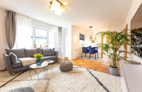 Burgkunstadt House | Ferienhaus mit 2 Wohnungen - ideal für Familien & Gruppen