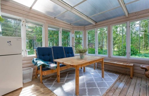 Vase House | Ferienhaus mit Anleger Fürs Eigene Boot am Värnern, Ideal zum Angeln und Baden