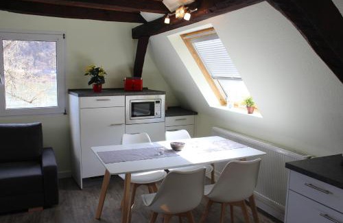 Neuendorf Apartment | Ferienhaus Rheinblick Wohnung 5