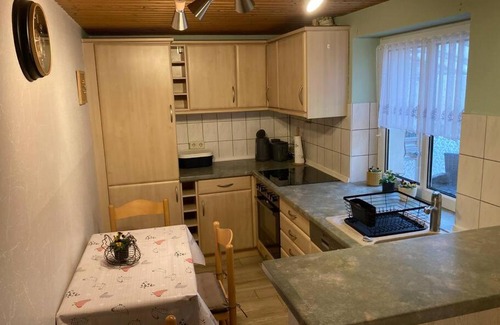Hessenburg Apartment | Ferienhaus -Villa Hühnerstall-