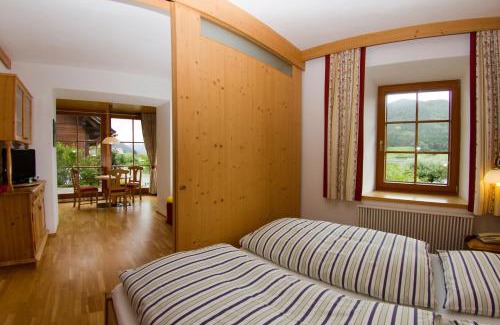 Neusach House | Ferienhof Obergasser und Bergblick