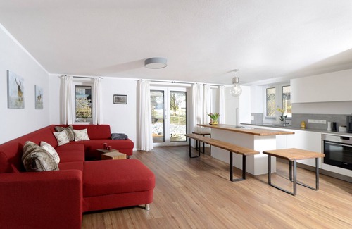 Breitbrunn a. Chiemsee Apartment | Ferienwohnung "Geniessen" für 2-8 Personen, 4 Schlafzimmer, 2 Bäder