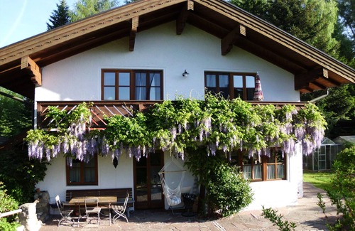 Breitbrunn a. Chiemsee Apartment | Ferienwohnung 65 qm 1 Schlafzimmer, 1 Wohnschlafraum für 2-5 Personen im OG