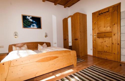 Sankt Veit in Defereggen Apartment | Ferienwohnung Maria Erlsbacher