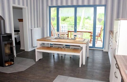 Neuhaus Apartment | Ferienwohnung mit Balkon in Strandnaher Lage
