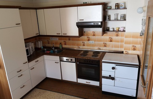 Gross Gerungs Apartment | Ferienwohnung mit 3 Schlafzimmern und Terrasse