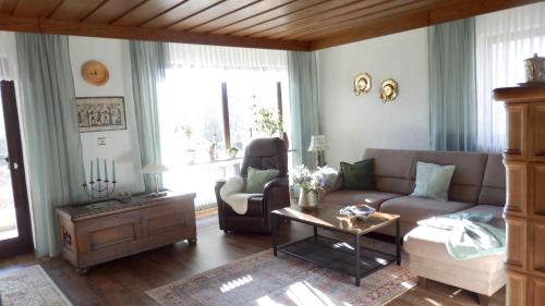 Sulzfeld Apartment | Ferienwohnung Margit