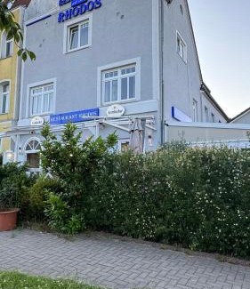 Heide Apartment | Ferienwohnung 1 beim Restaurant Rhodos