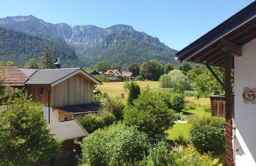 Gmain Apartment | Ferienwohnung 2 - Bergblick