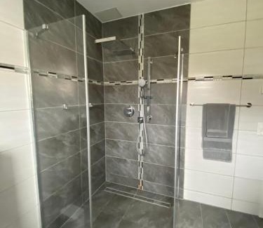 Geisingen Apartment | Ferienwohnung 2 Schweizer