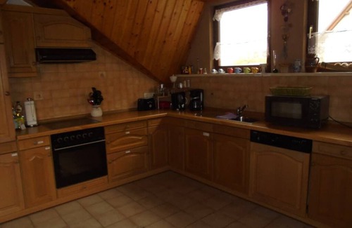 Roetz Apartment | Ferienwohnung (65qm) mit Garten und Kinderspielplatz