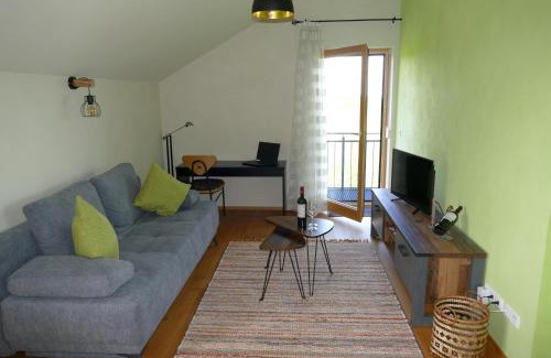 Oy Apartment | Ferienwohnung Abendsonne