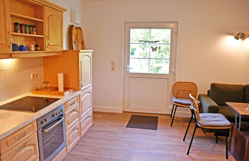Samtens Apartment | Ferienwohnung Achtern - Ferienwohnungen auf dem Pommernhof mit Großem Garten!