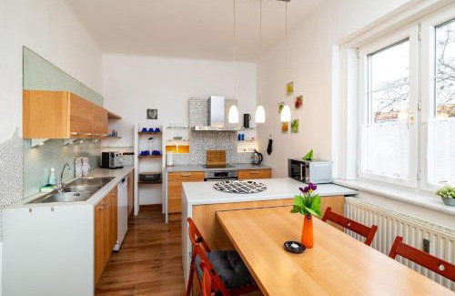 Burgau Apartment | Ferienwohnung ALEX