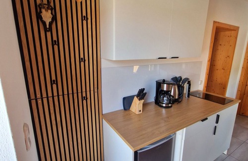 Bad Feilnbach Apartment | Ferienwohnung Alpenglück 25qm mit Terrasse für Max. 2 Personen