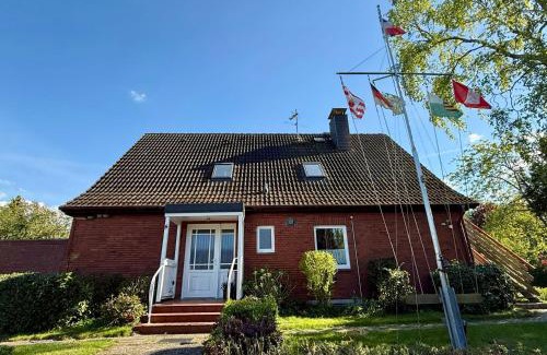 Behrensdorf Apartment | Ferienwohnung am Bauernhof