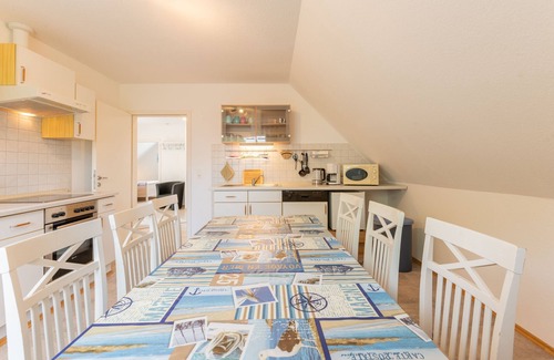 Hesel Apartment | Ferienwohnung Am Walde 35177 - Ferienwohnung, Am Walde