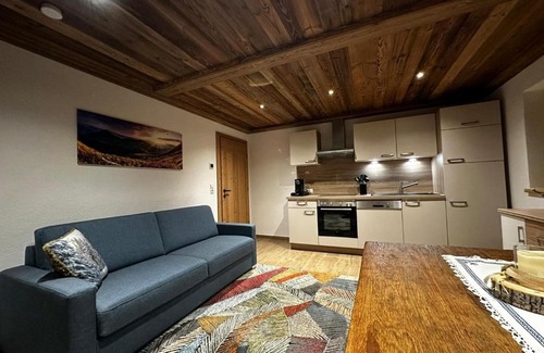 Stummerberg Apartment | Ferienwohnung Bergzua