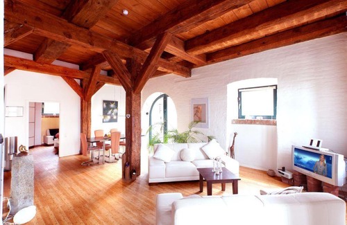 Holtenau Apartment | Ferienwohnung Bowe