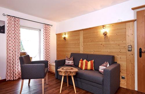 Vorderhindelang Apartment | Ferienwohnung - Café Mali