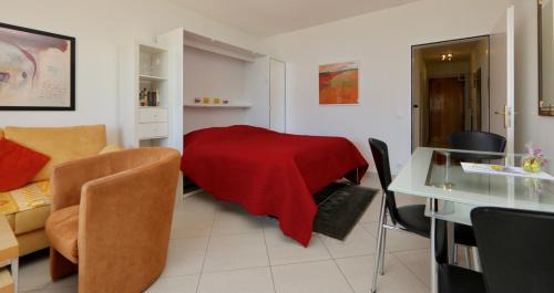 Orselina Apartment | Ferienwohnung D19