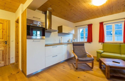 Hinterhermsdorf Apartment | Ferienwohnung "Goldstein"