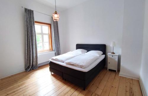 Oker Apartment | Ferienwohnung Goslar mit Parkblick am Harz