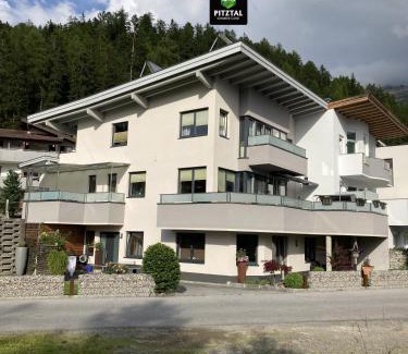 Jerzens Apartment | Ferienwohnung Gritsch Sommercard inclusive