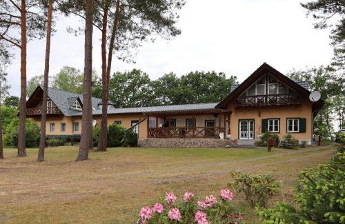 Adamswalde Apartment | Ferienwohnung Habicht Villa-Pälitzsee